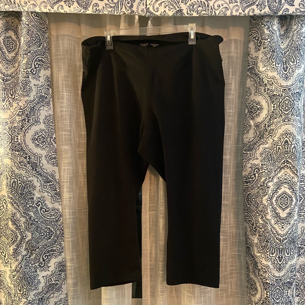 Old Navy Active Cropped legging